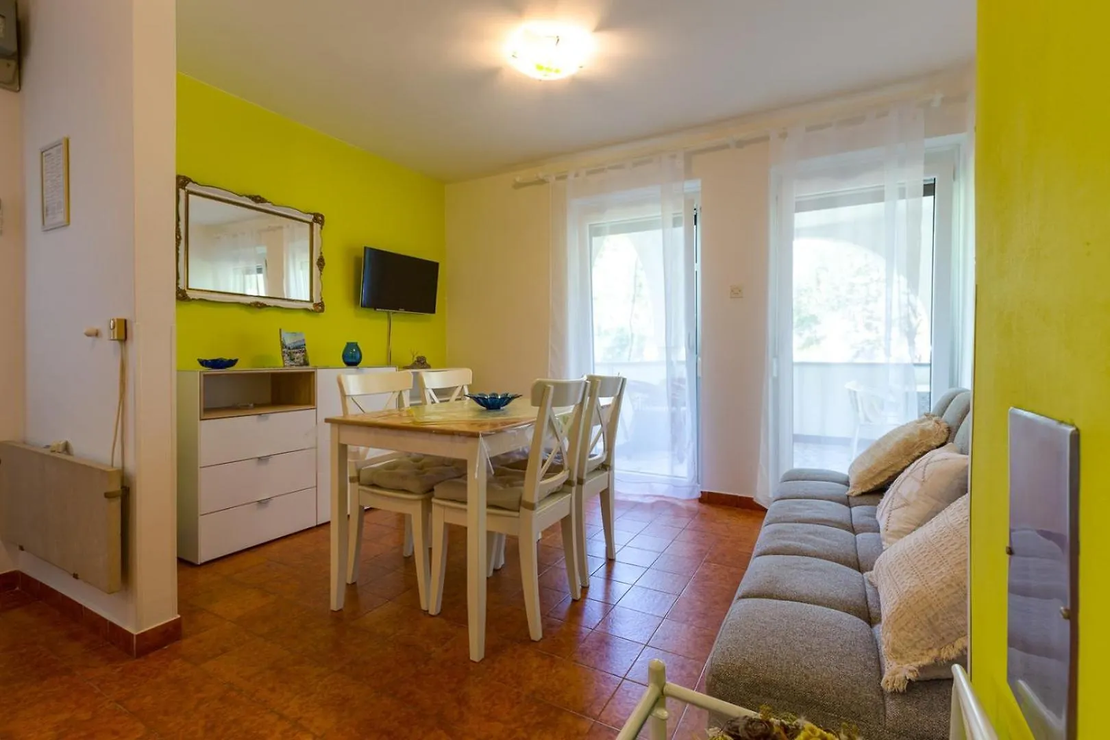 *** بيت ضيافة Apartments Matea, مالي لوشينغْ كرواتيا