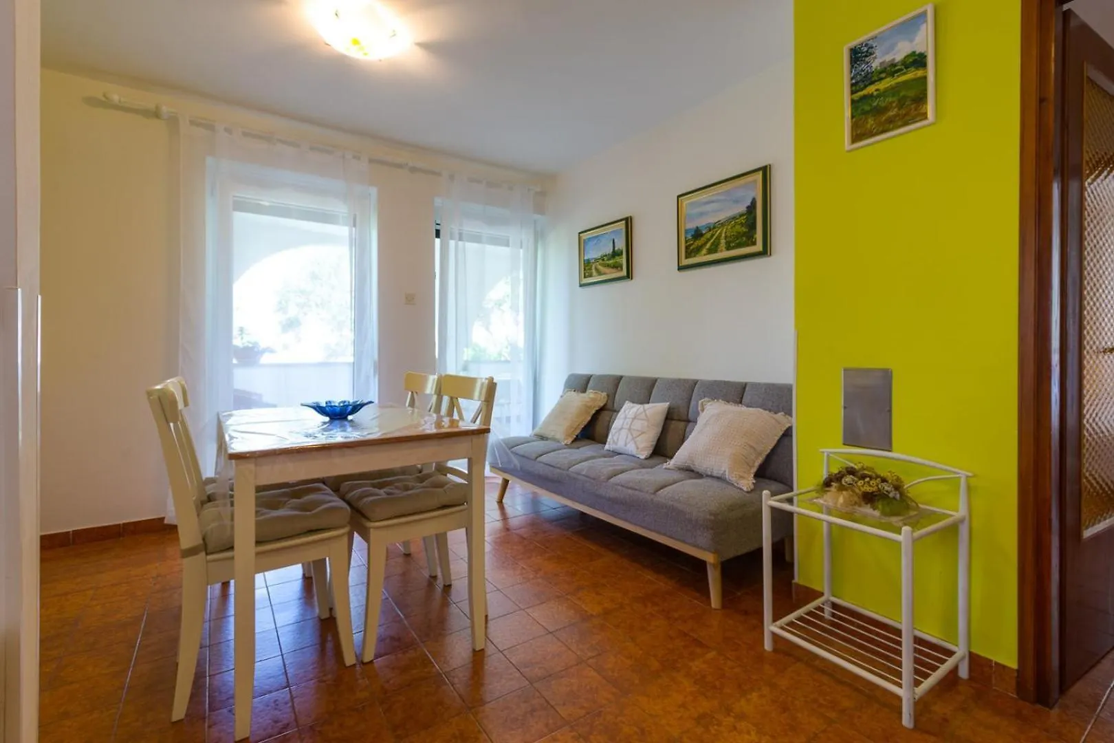 Apartments Matea, مالي لوشينغْ كرواتيا